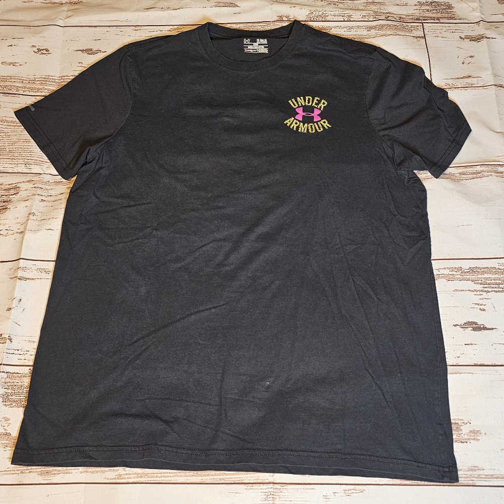 Under Armour Men's Short sleeve t-shirt Size XL